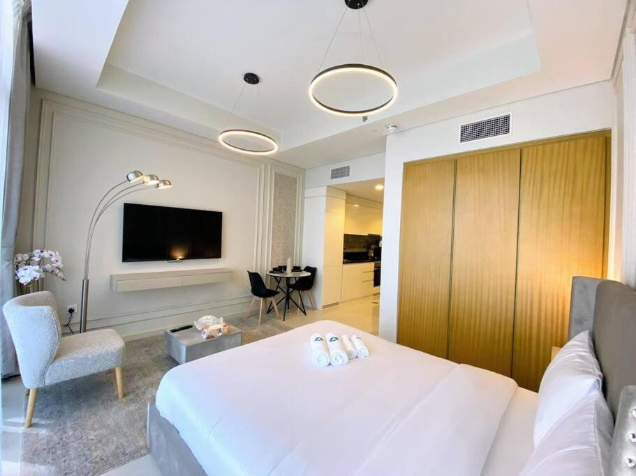 Like - 2301 Feel The Luxury By Renting Modern Holiday home *